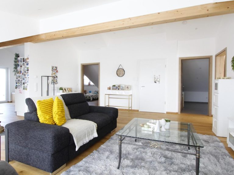 ...mit knapp 65m² ...mit knapp 65m²