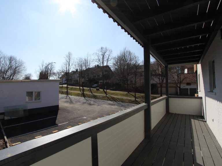 ...zum Ostbalkon ...zum Ostbalkon