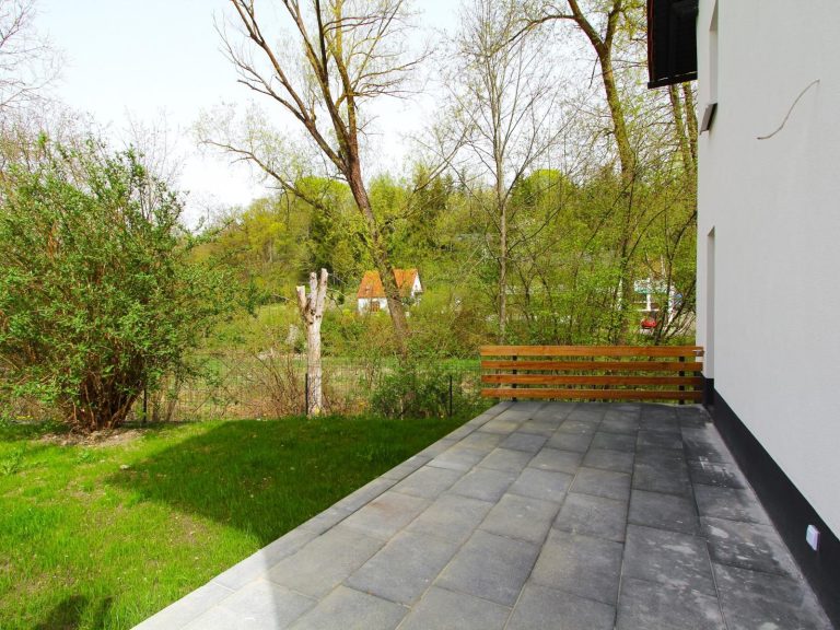 ...zur Terrasse ...zur Terrasse